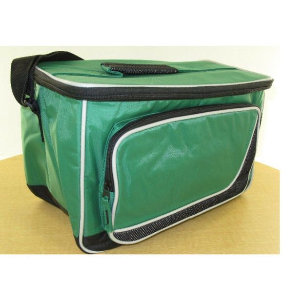 New 12 Pack Cooler and 2 Beach Towels - Picture 3 of 4